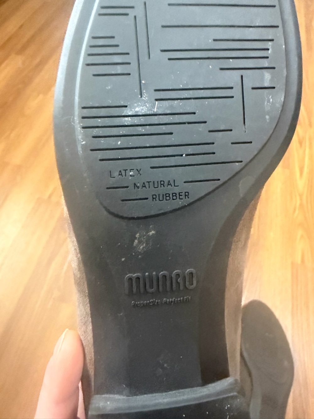 Munro Harrison suede slip-on loafer size 10 - Picture 6 of 7